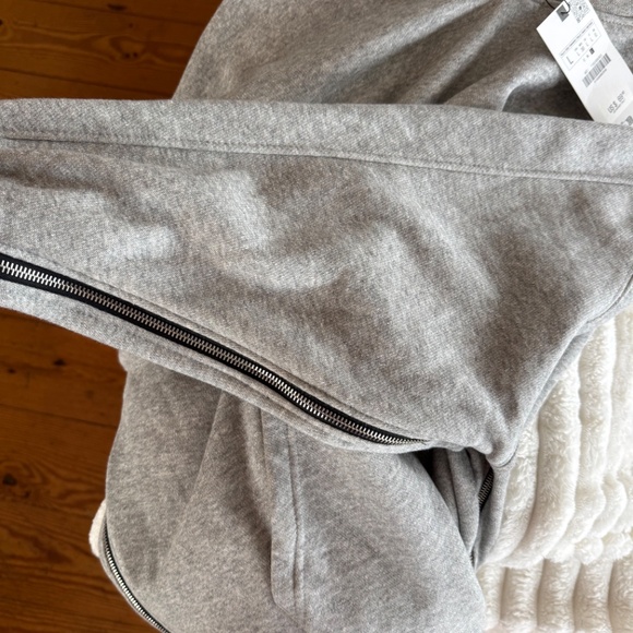 ZARA Gray Oversized Hoodie with Side Zippers – Size L – NWT - Picture 3 of 5